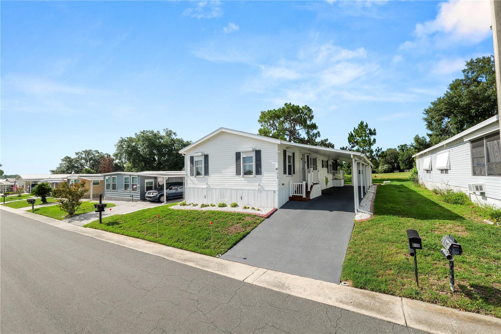 618 CASSANDRA LANE