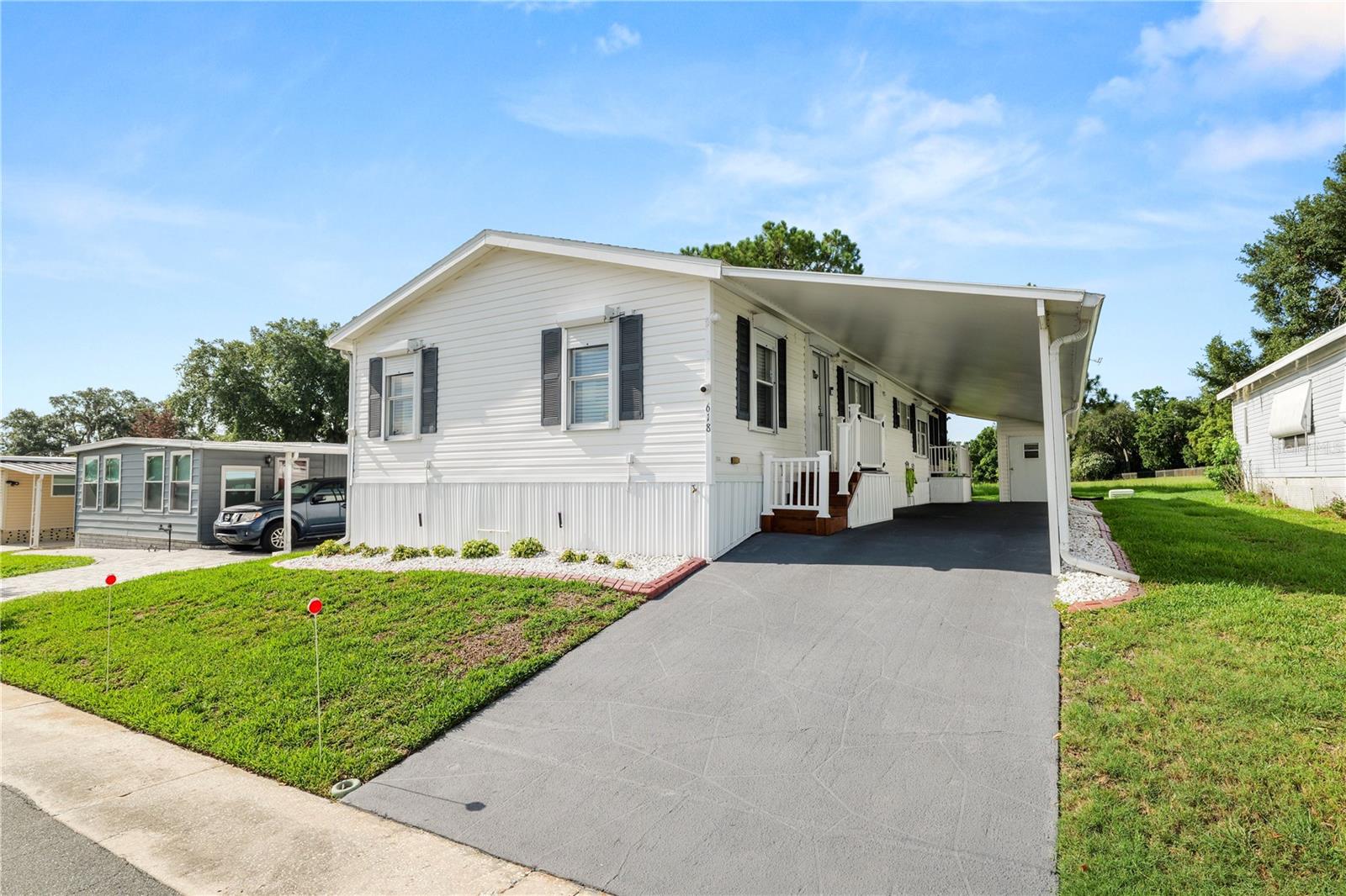 618 CASSANDRA LANE