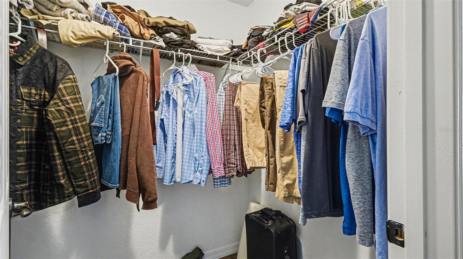 MARION OAKS UN 04 - Residential