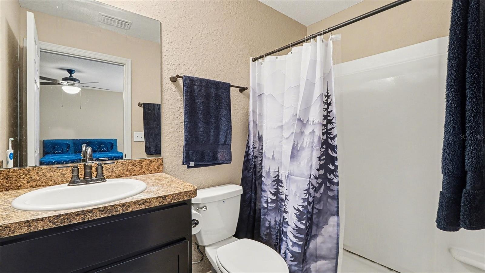 MARION OAKS UN 04 - Residential