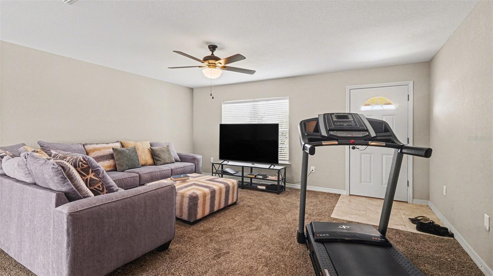 MARION OAKS UN 04 - Residential