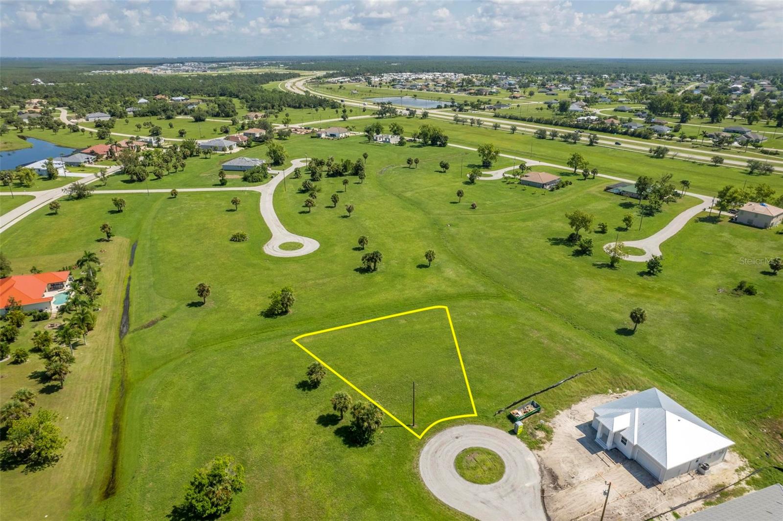 PUNTA GORDA ISLES SEC 21 - Land