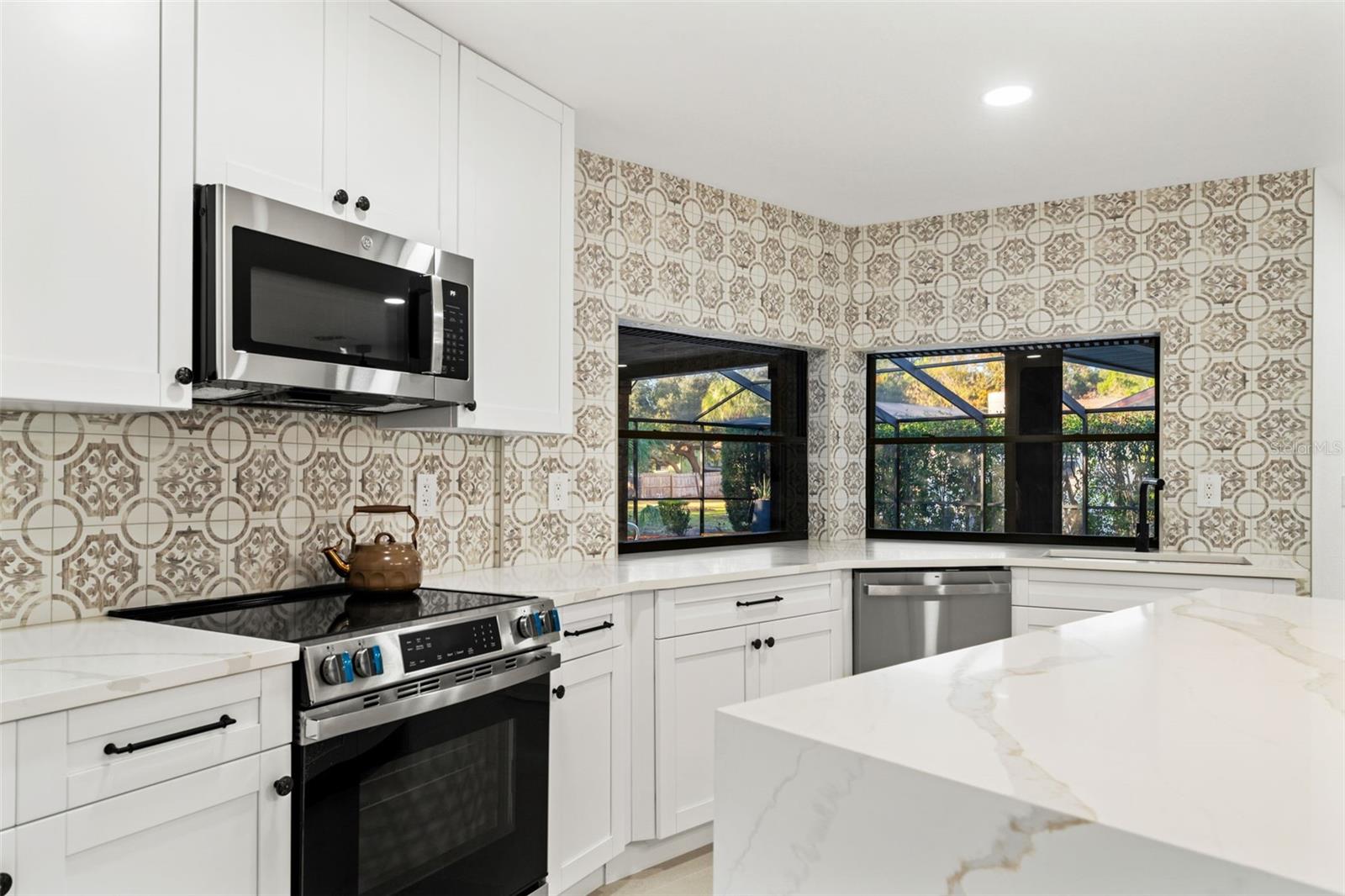 RIVER COUNTRY ESTATES - Residential