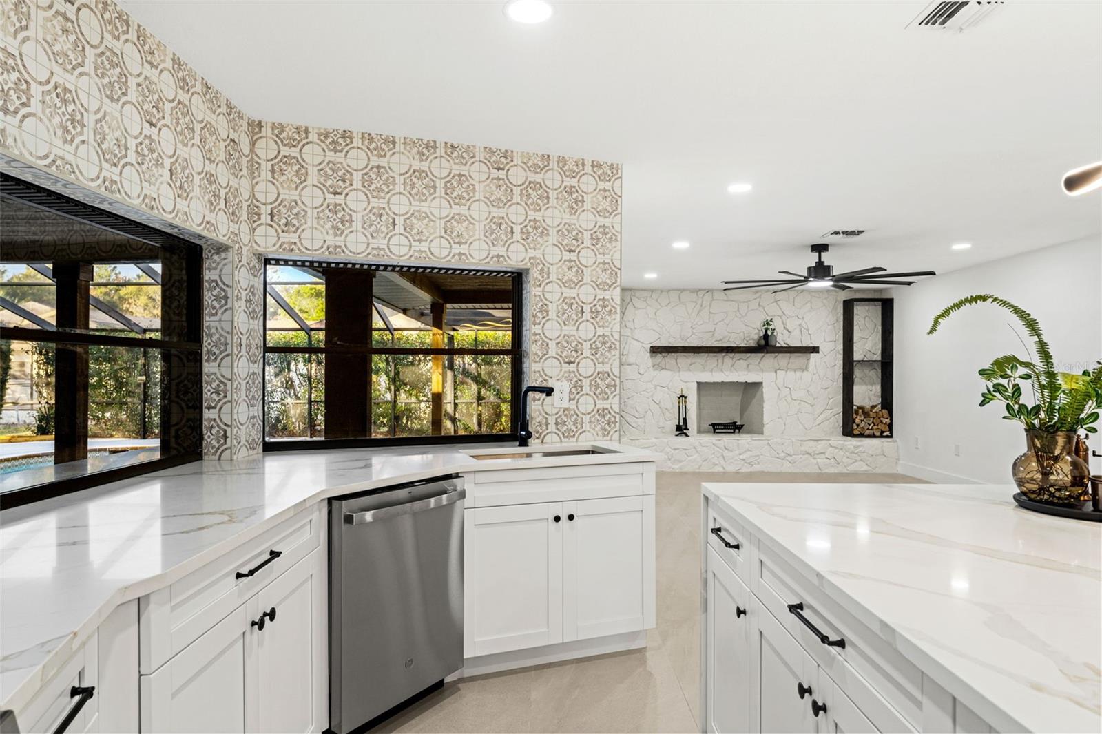 RIVER COUNTRY ESTATES - Residential