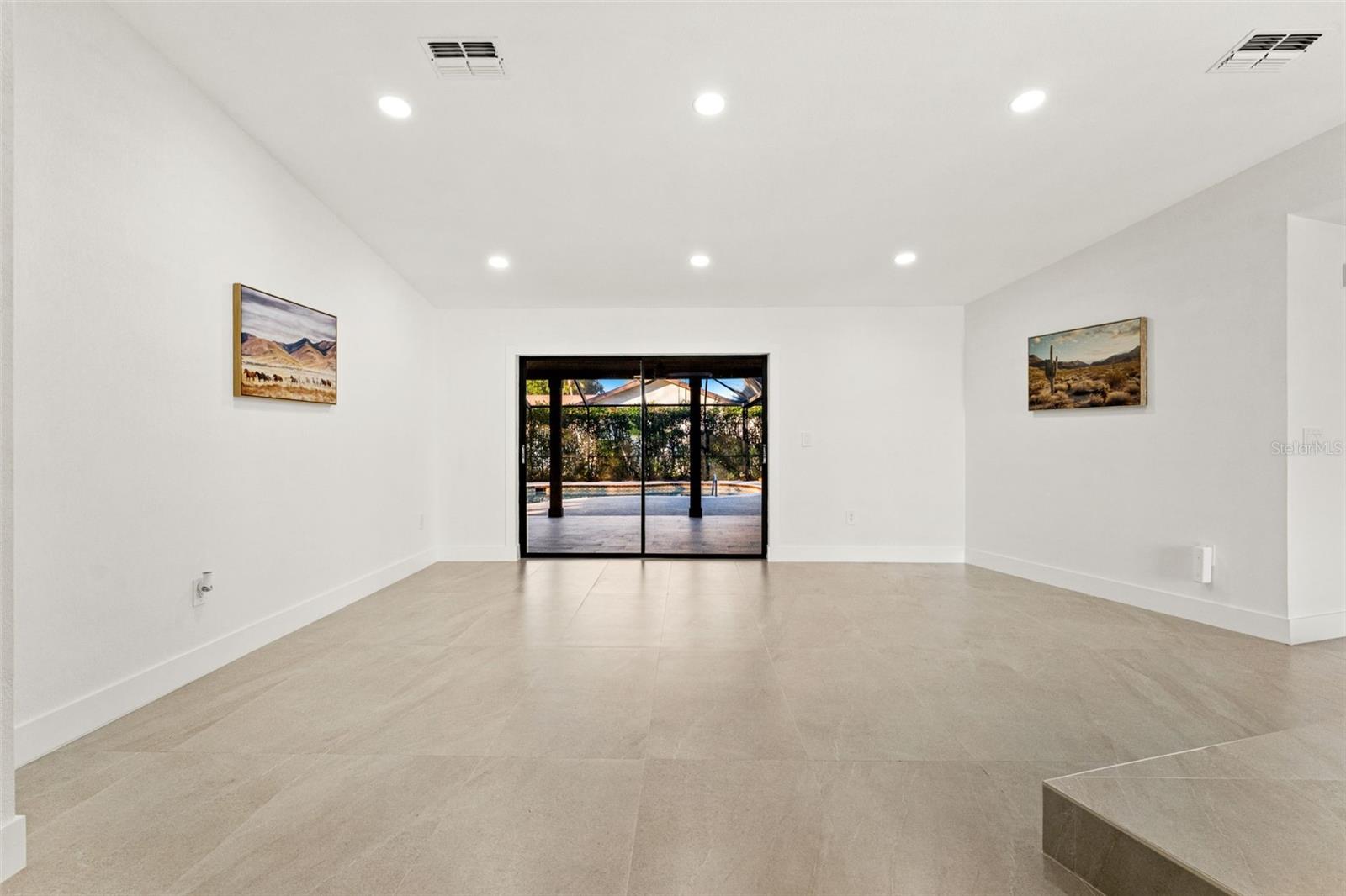 RIVER COUNTRY ESTATES - Residential