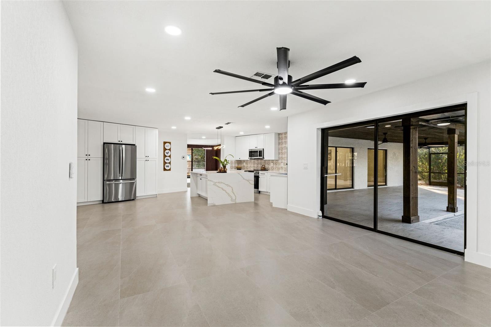 RIVER COUNTRY ESTATES - Residential