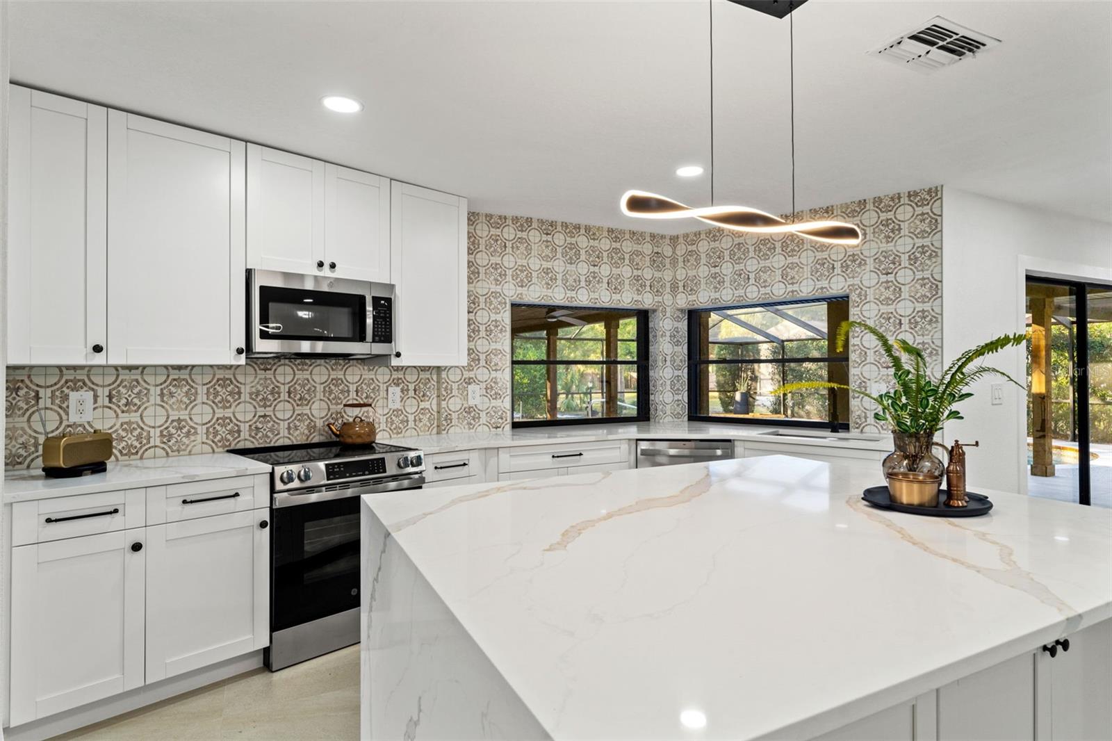 RIVER COUNTRY ESTATES - Residential