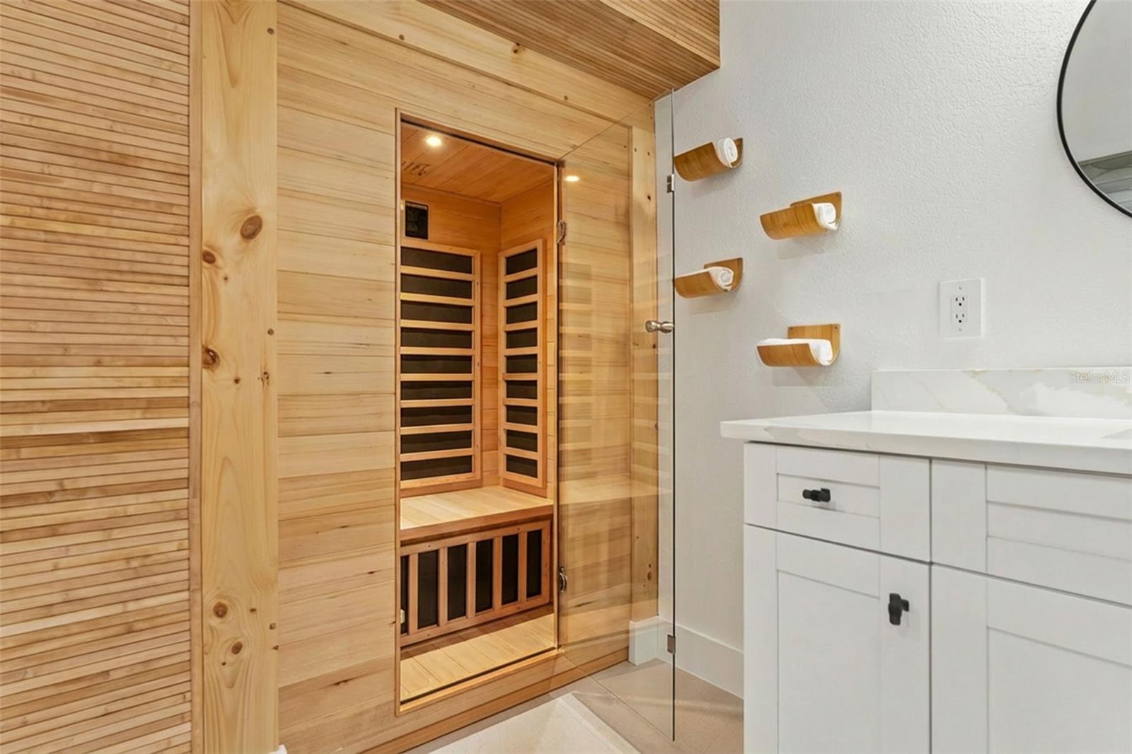 RIVER COUNTRY ESTATES - Residential