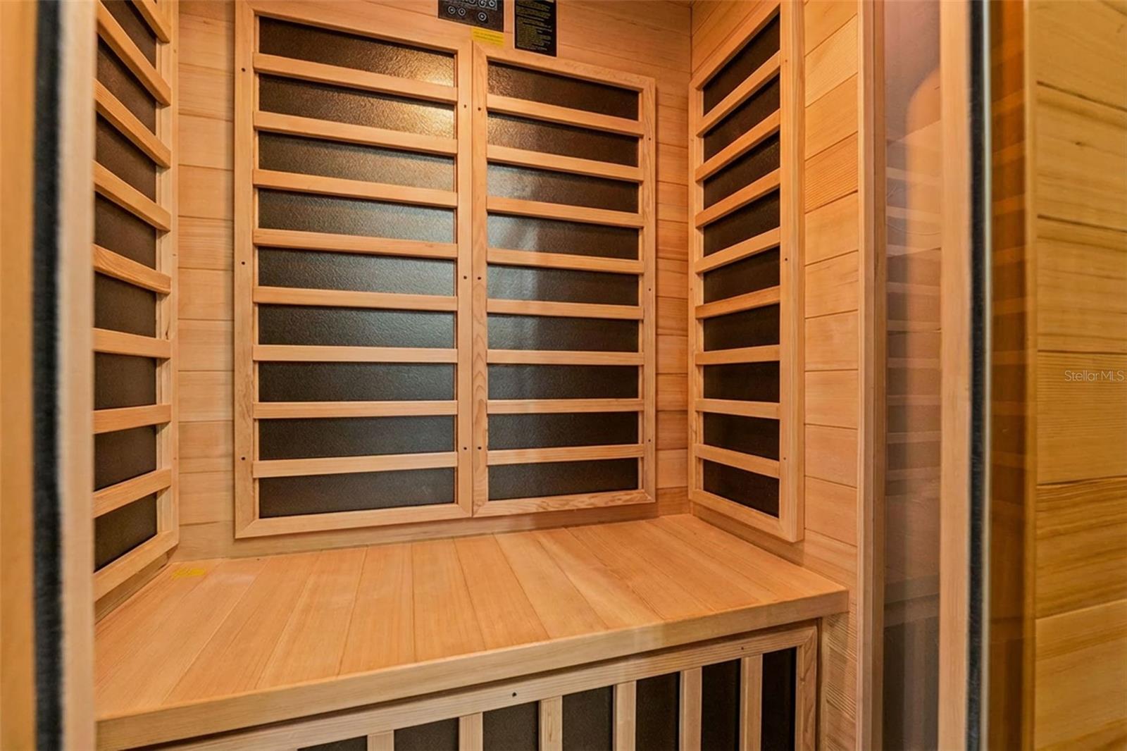 RIVER COUNTRY ESTATES - Residential