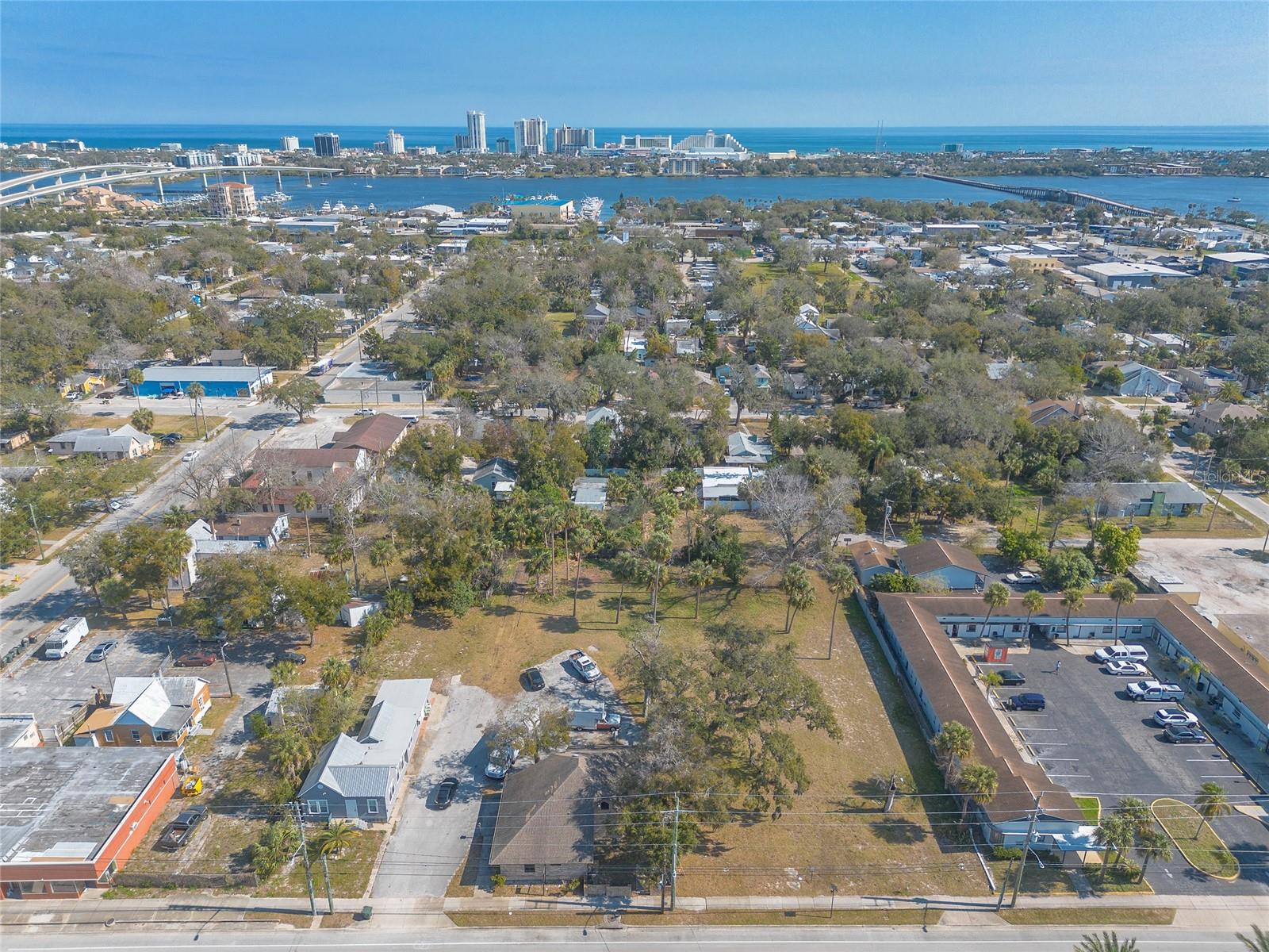 629 N RIDGEWOOD AVENUE