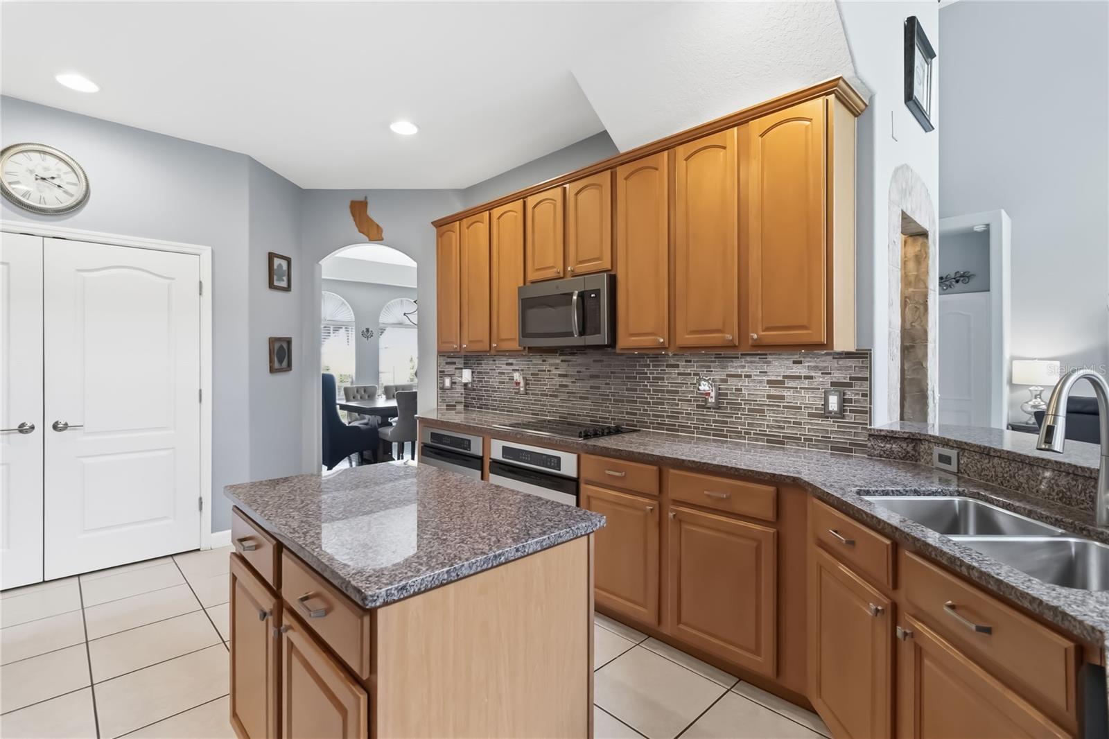 WESTOVER CLUB PH 1 REP - Residential