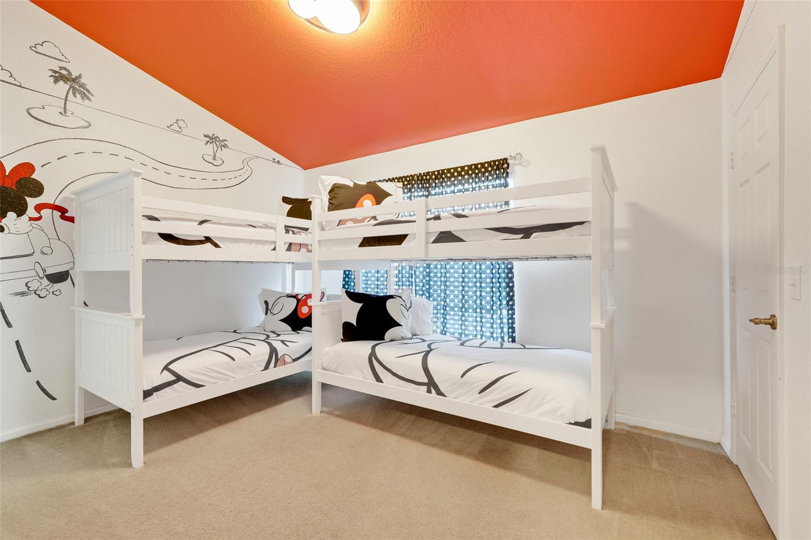 WINDSOR HILLS PH 4 - Residential