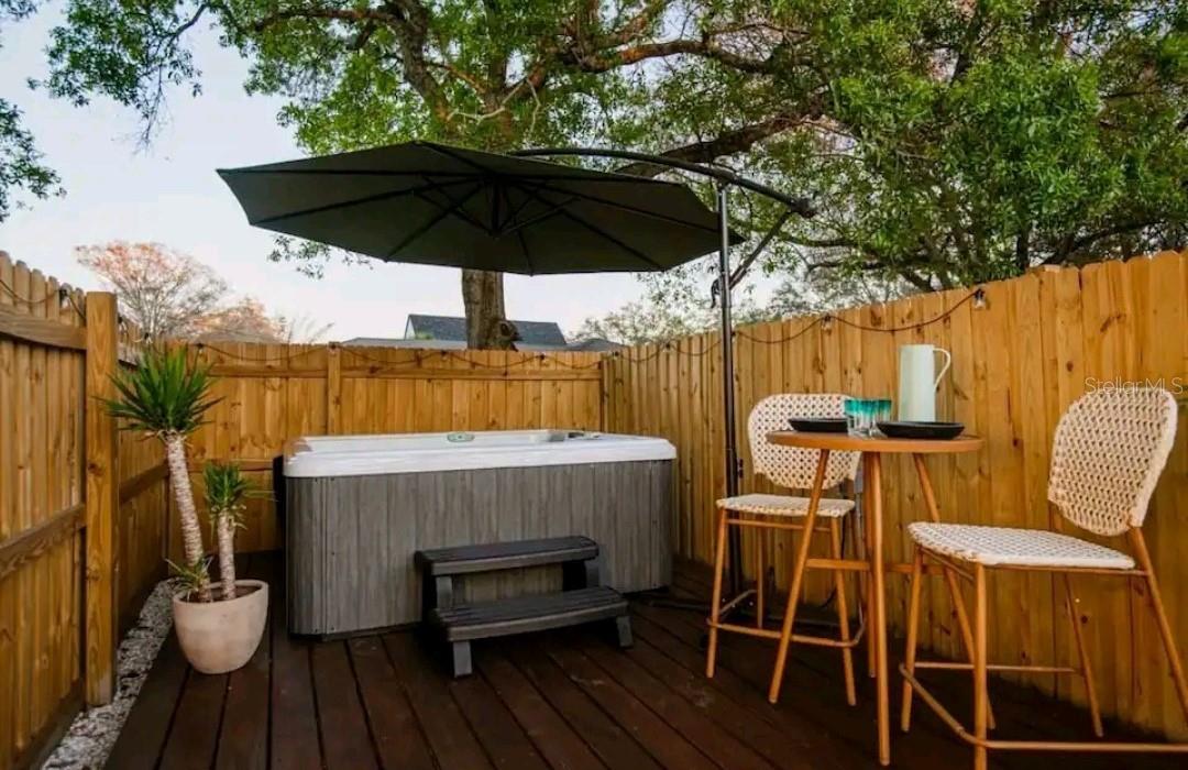 INTER BAY - Residential