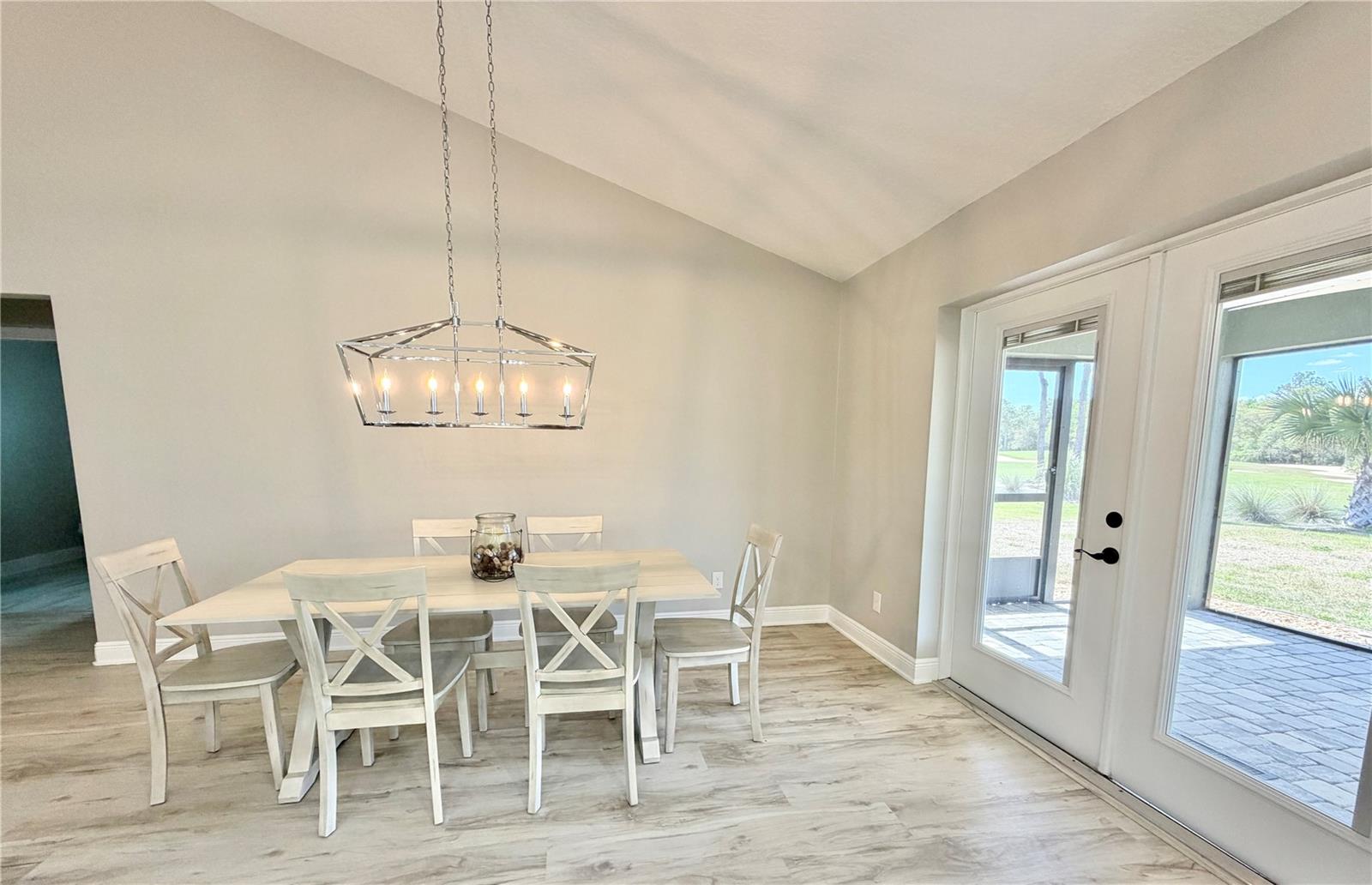 FALLS/OCALA UN 2 - Residential