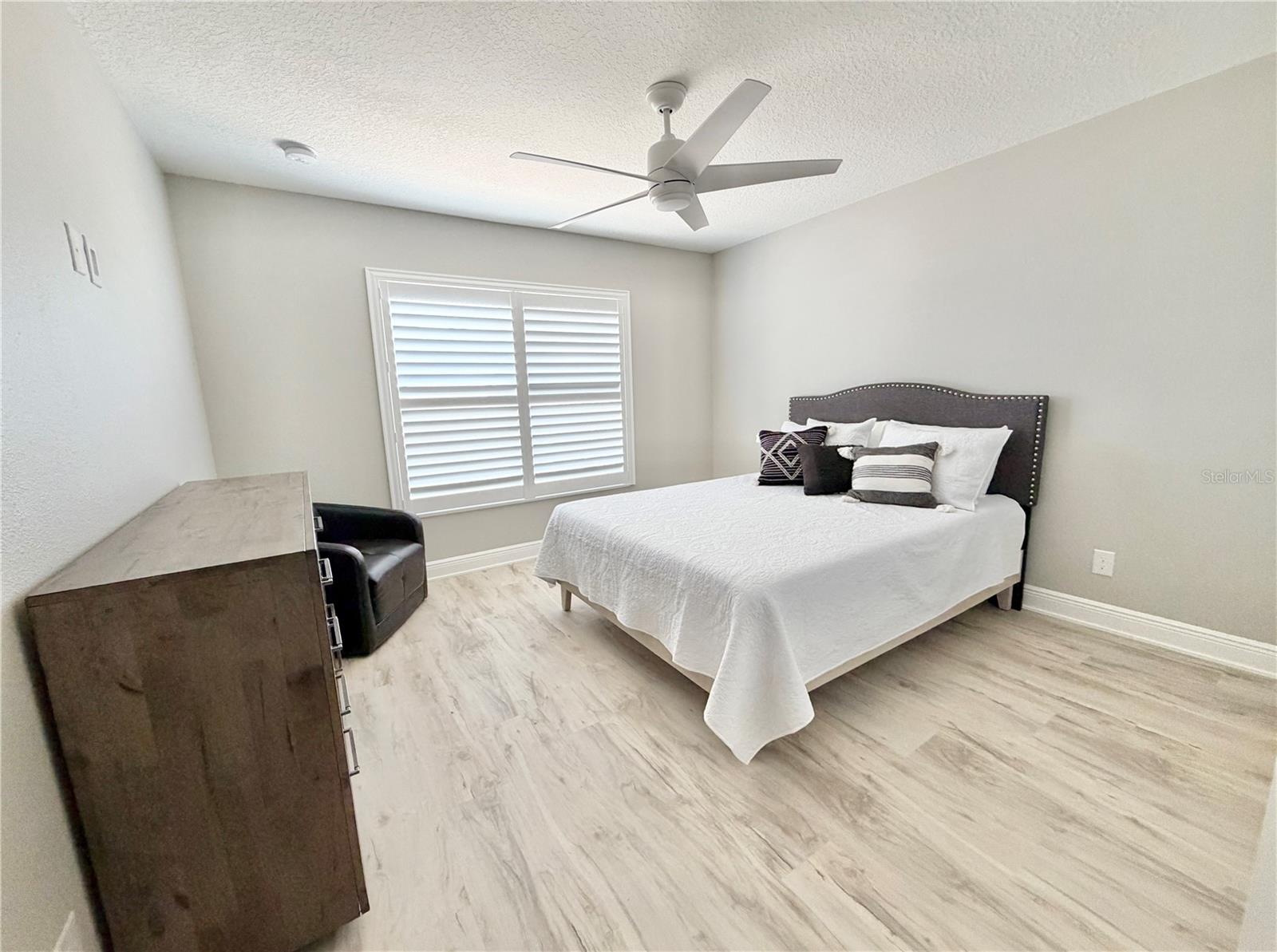 FALLS/OCALA UN 2 - Residential