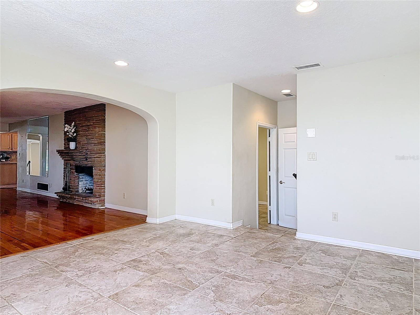 BRIDGEPORT HEIGHTS - Residential