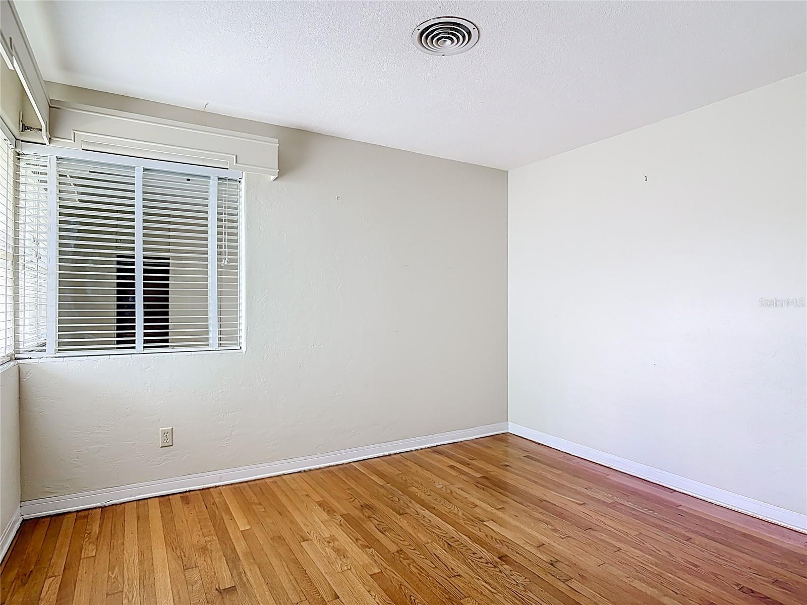 BRIDGEPORT HEIGHTS - Residential