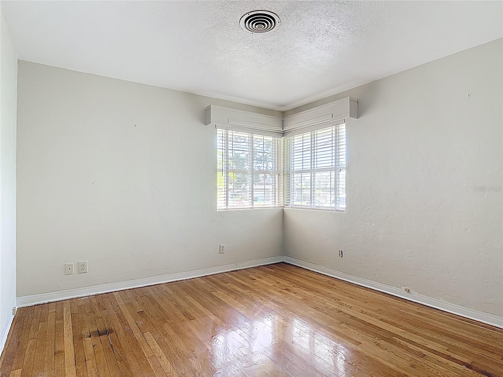 BRIDGEPORT HEIGHTS - Residential