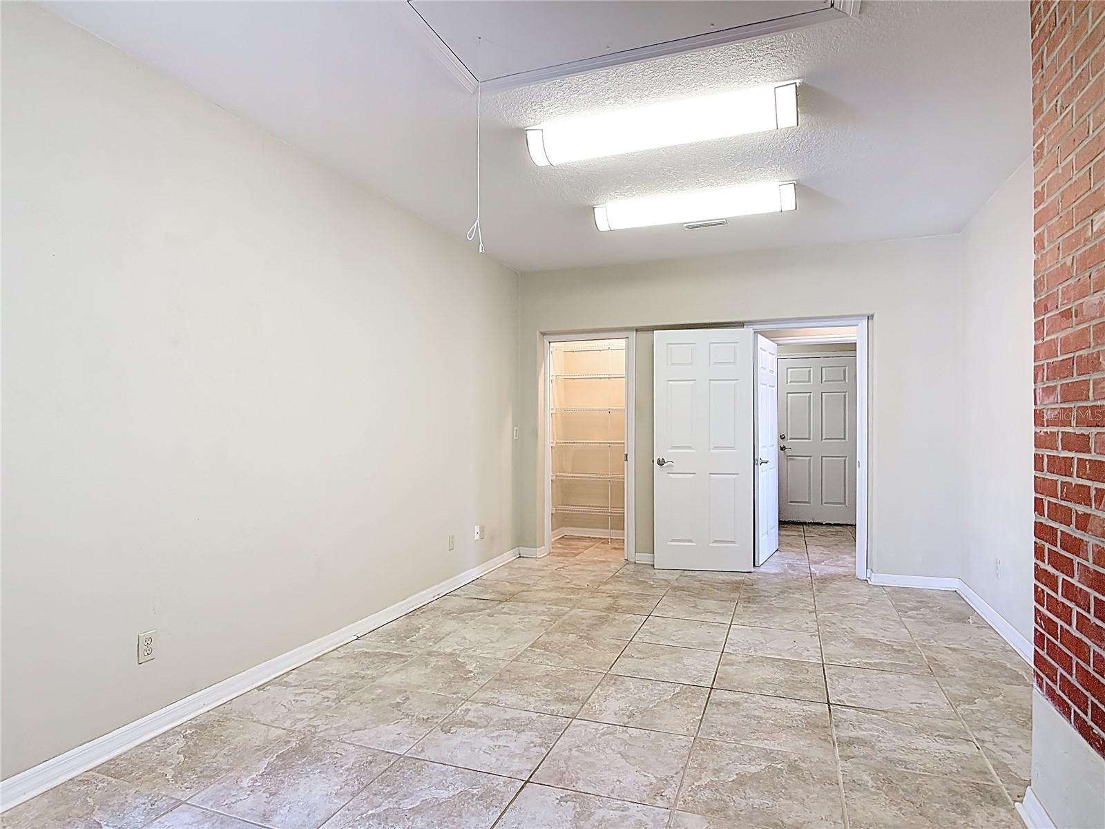 BRIDGEPORT HEIGHTS - Residential