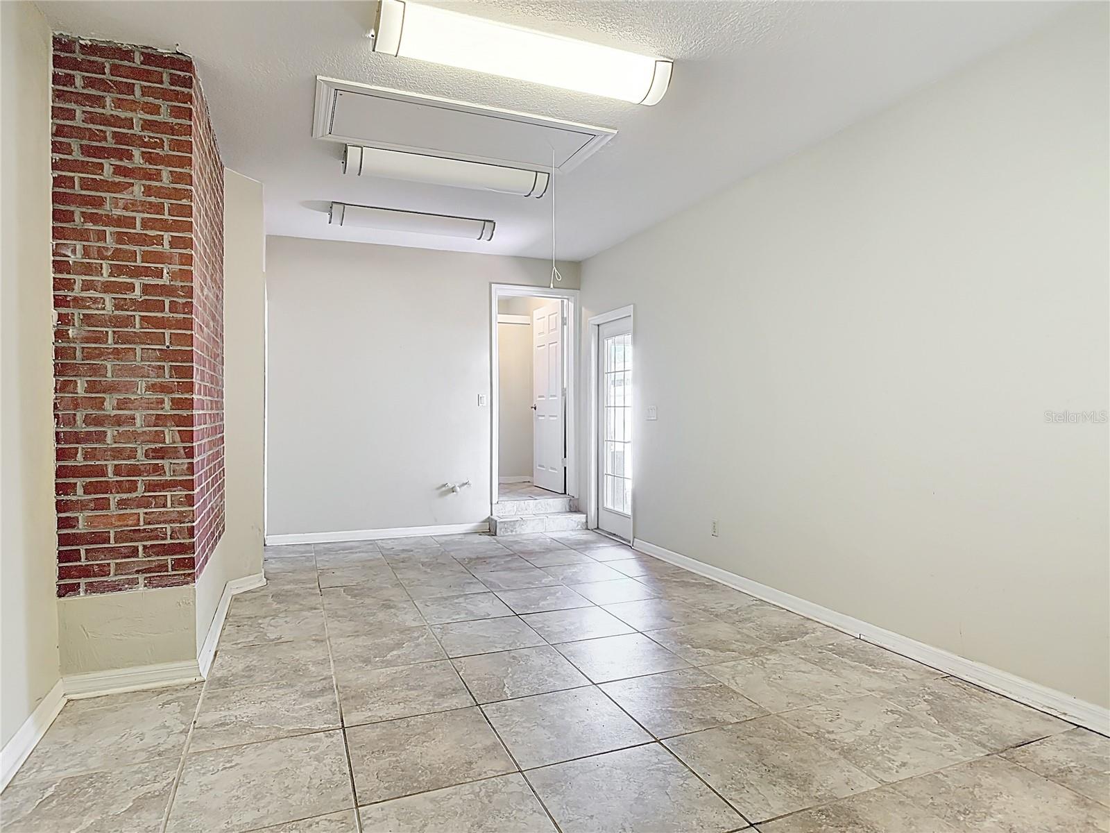 BRIDGEPORT HEIGHTS - Residential