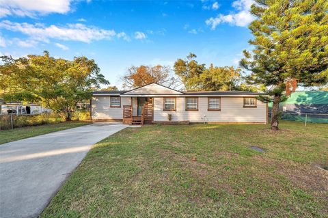 A home in TAMPA