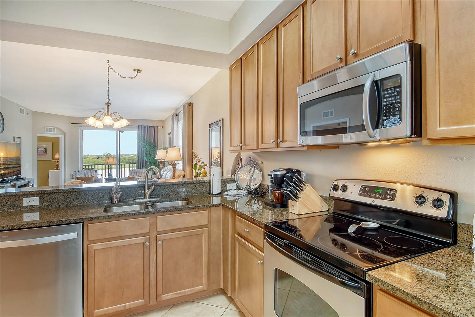 GRAND ESTUARY I AT RIVER STRAND - Residential Lease