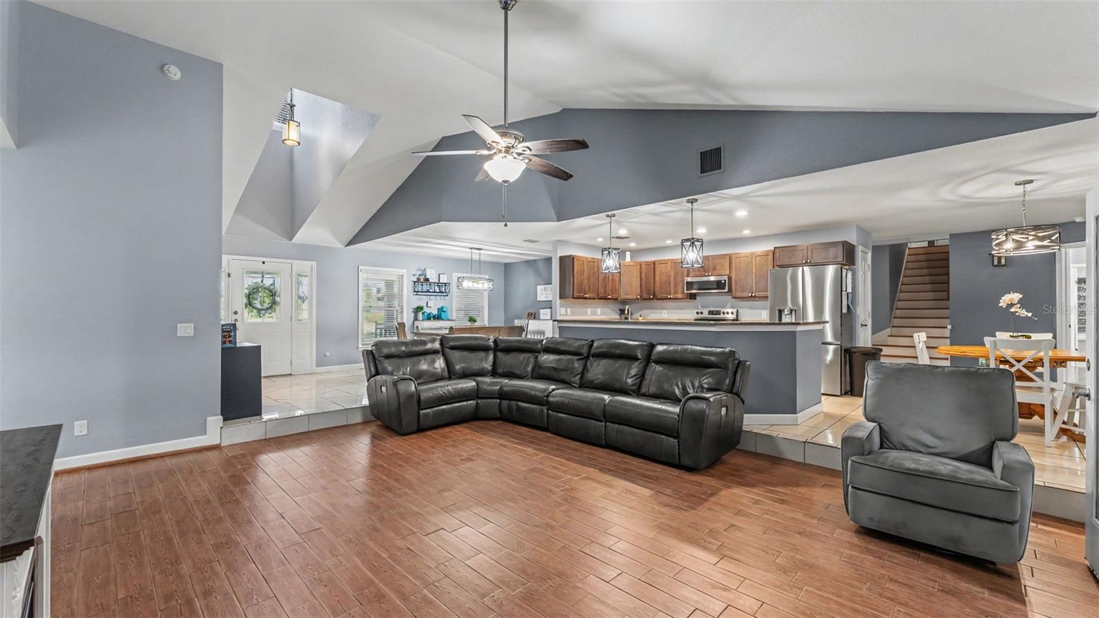 GREY FOX HOLLOW PH THREE - Residential