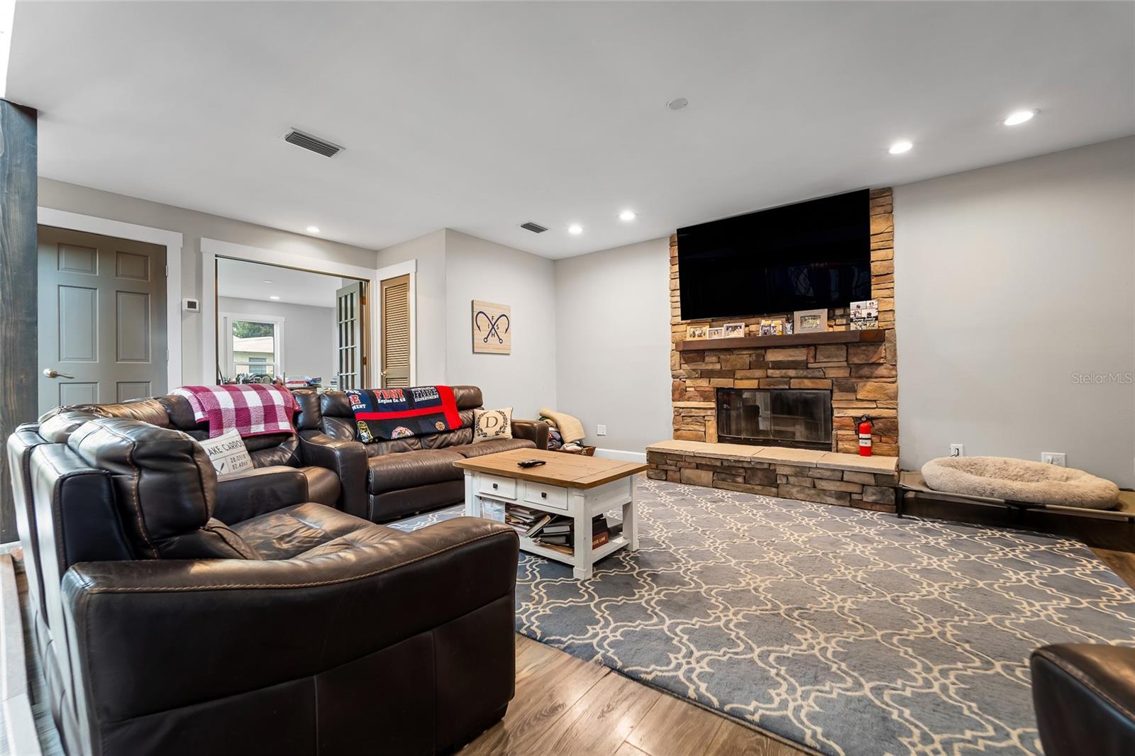 LAKE RIDGE REVISED - Residential