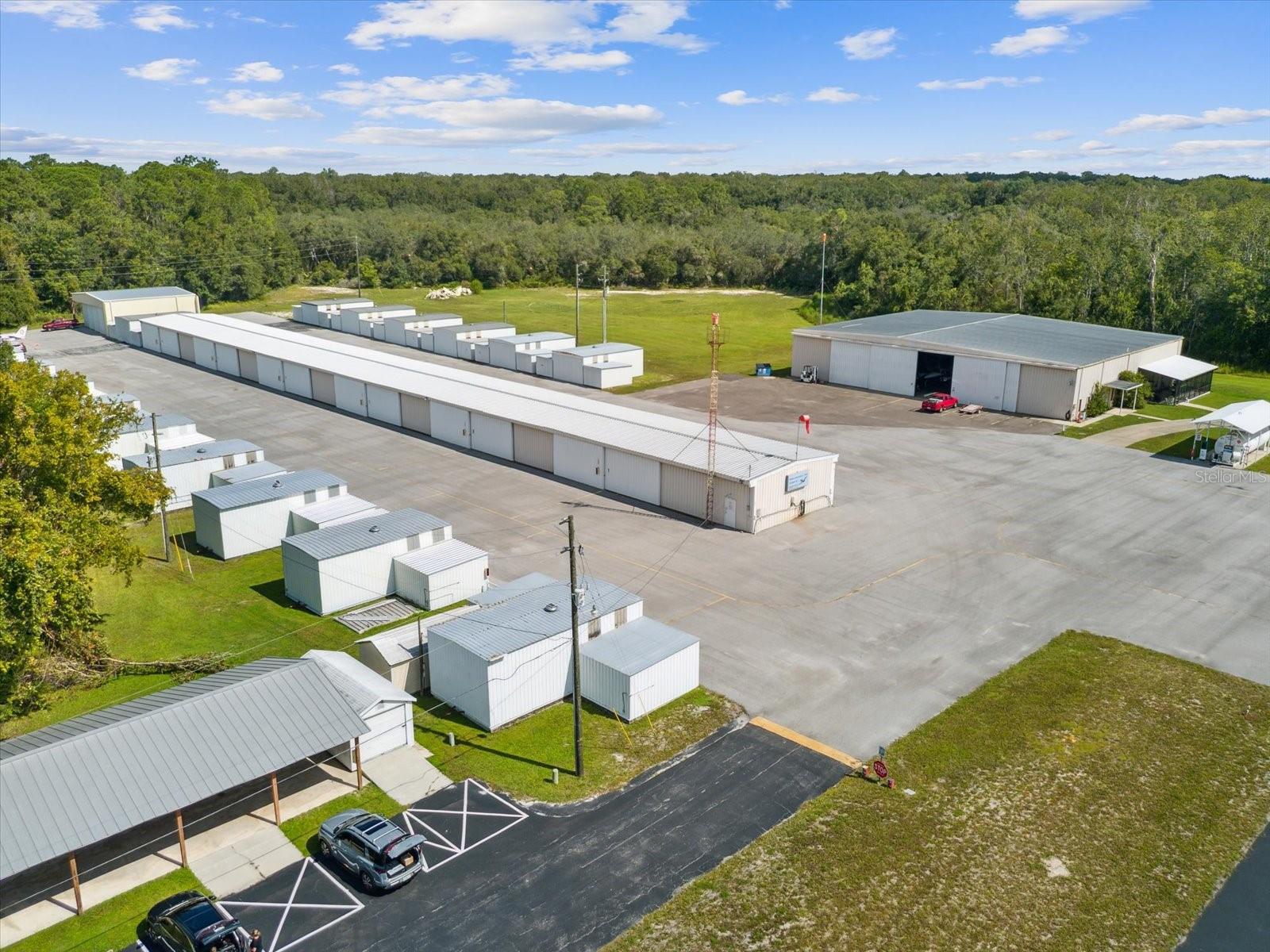 HIDDEN LAKE ESTATES - Residential