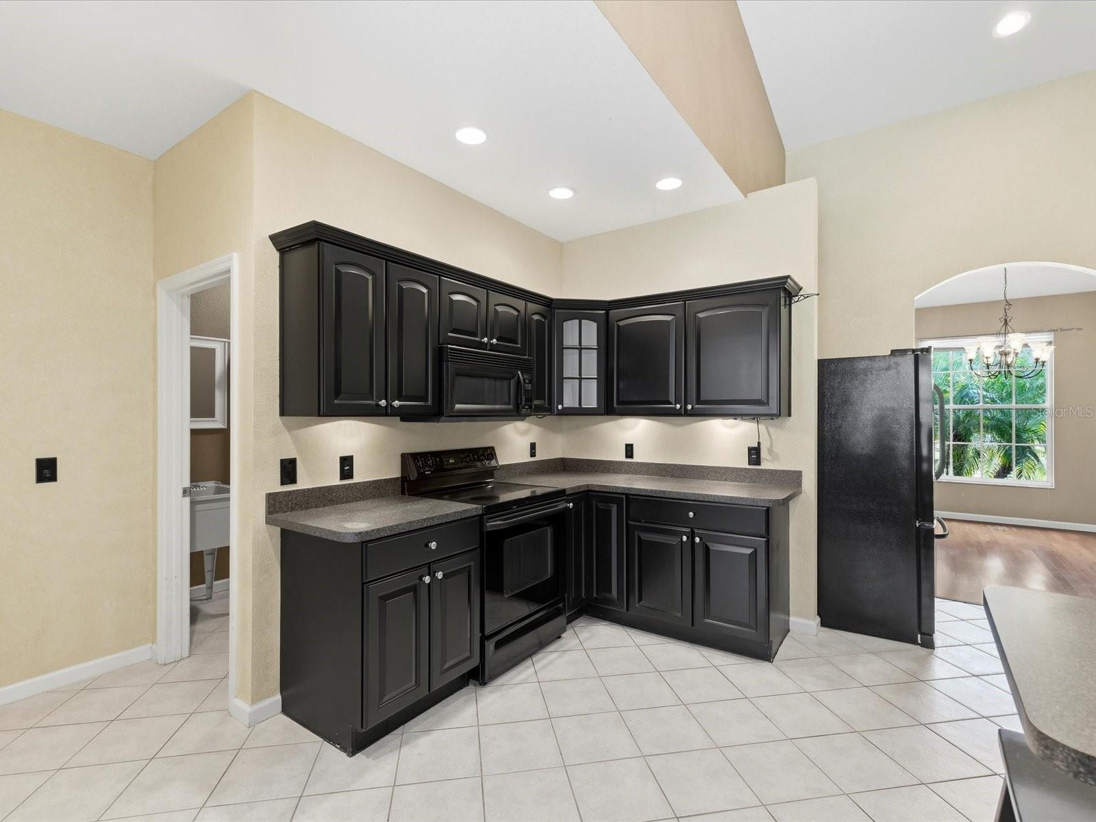 HIDDEN LAKE ESTATES - Residential