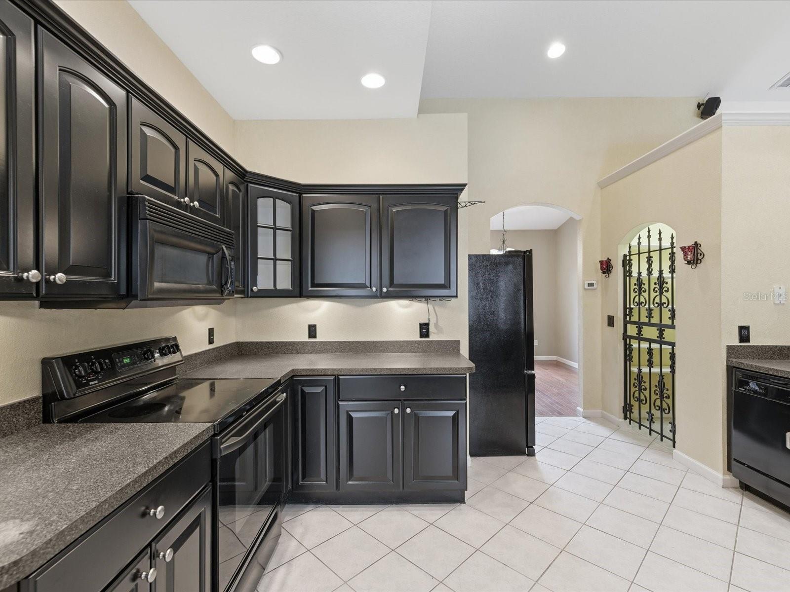 HIDDEN LAKE ESTATES - Residential