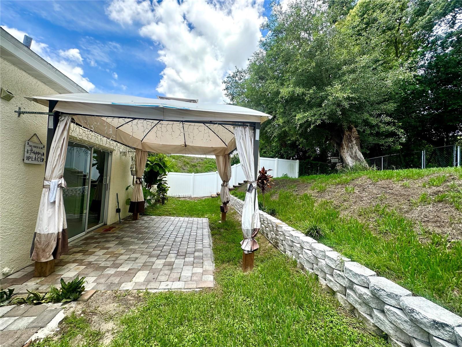 453 ALSTON DRIVE