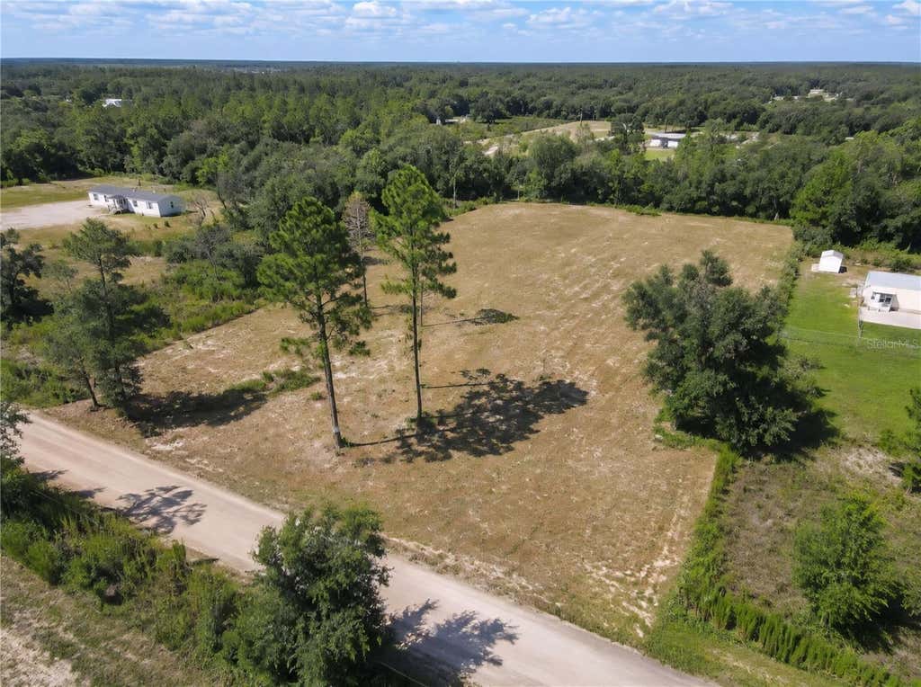 Photo of SW 160th St, Dunnellon, FL 34431 (MLS # OM731176)