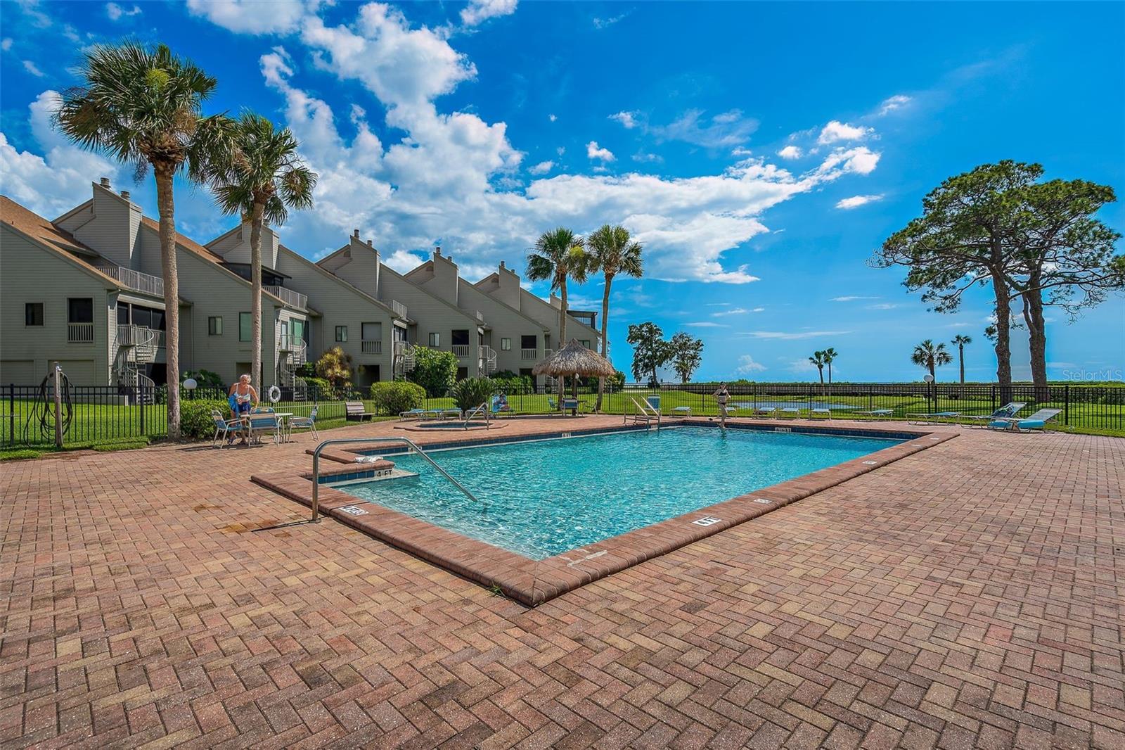 301 WINDRUSH LOOP