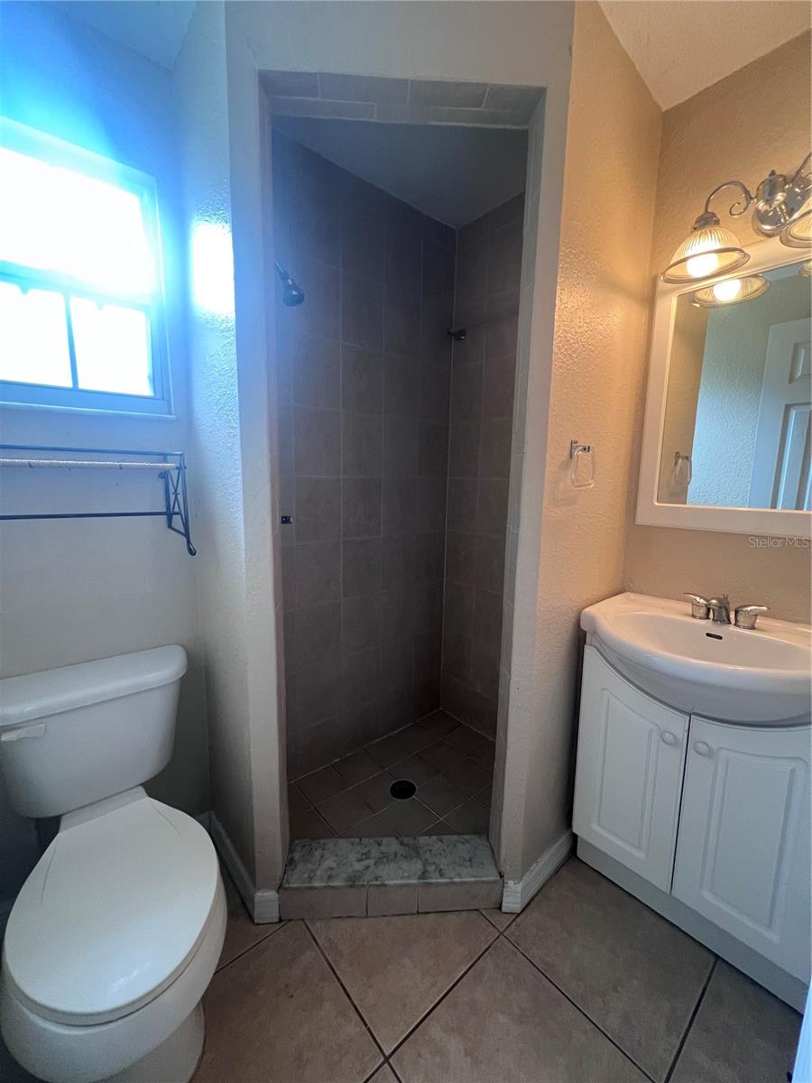 EUSTIS - Residential Lease