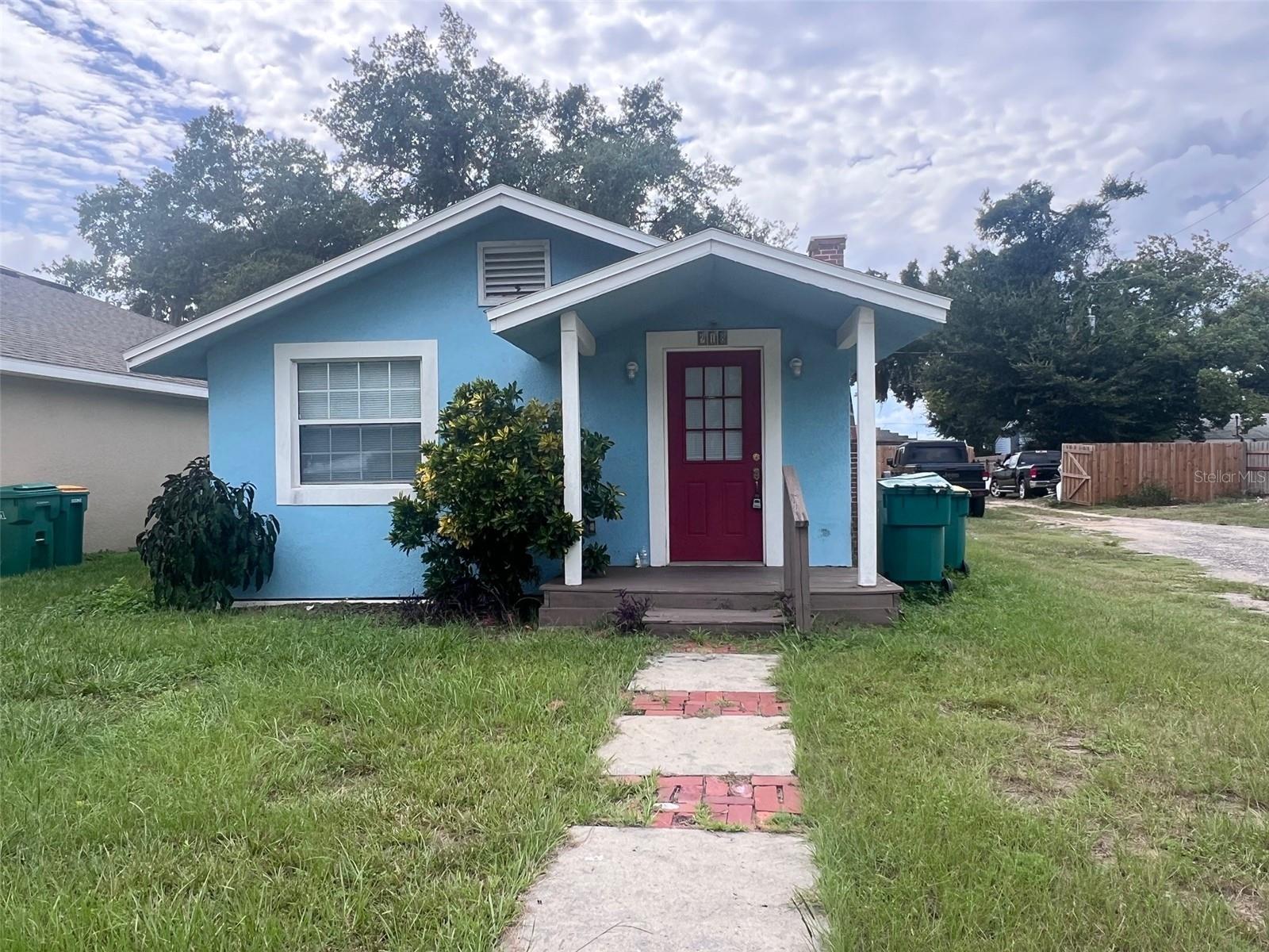 EUSTIS - Residential Lease