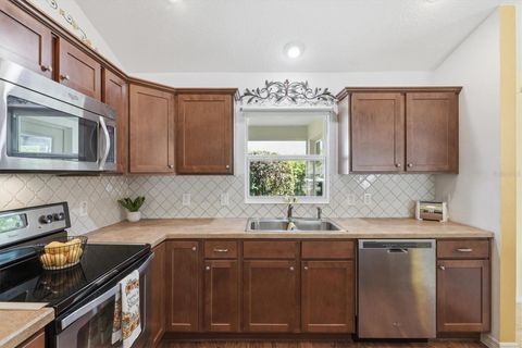 Tiny photo for 2007 Yearling Way, The Villages, FL 32163 (MLS # G5114461)