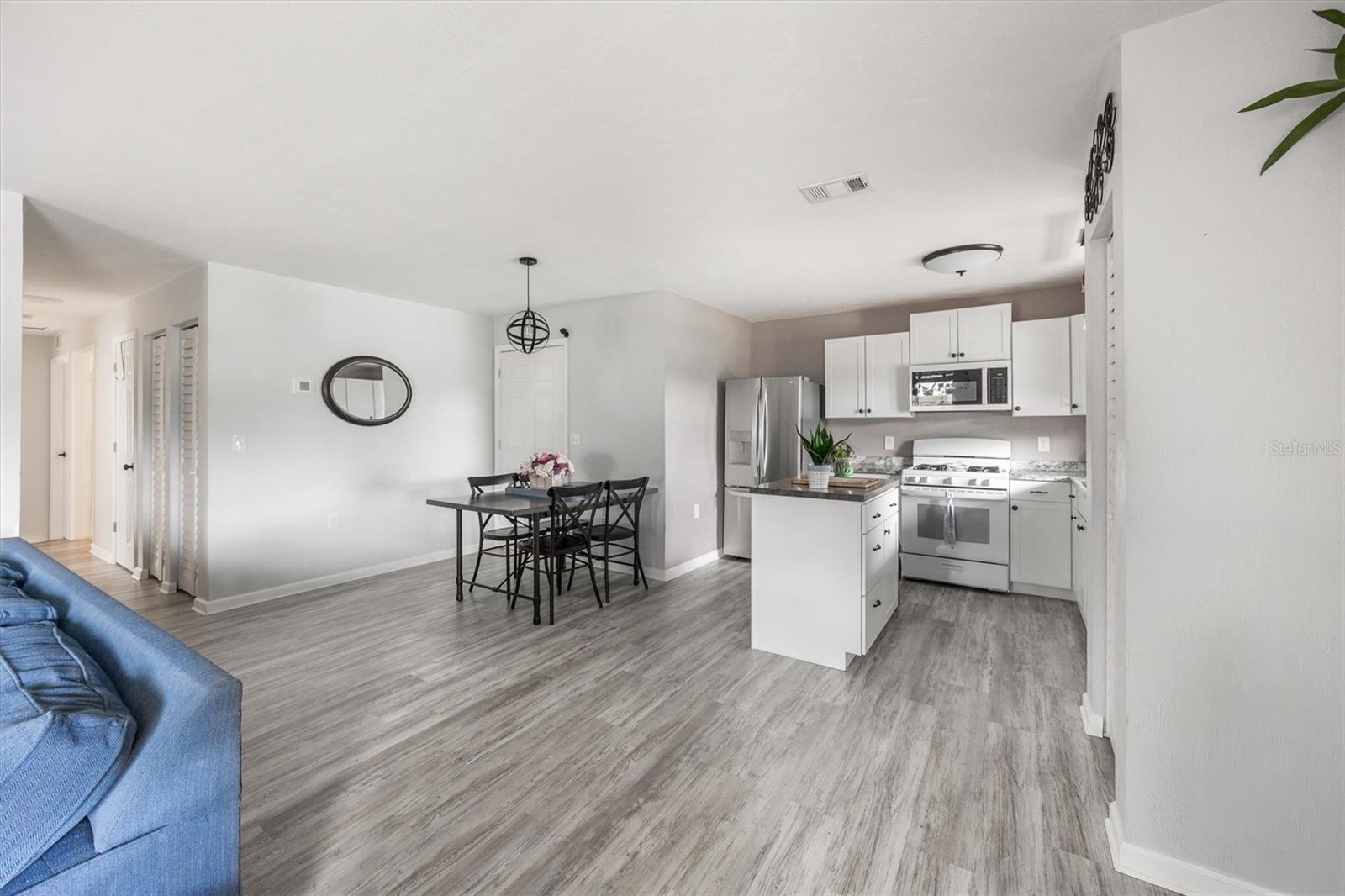 CELEBRATION OAKS PH 1 - Residential