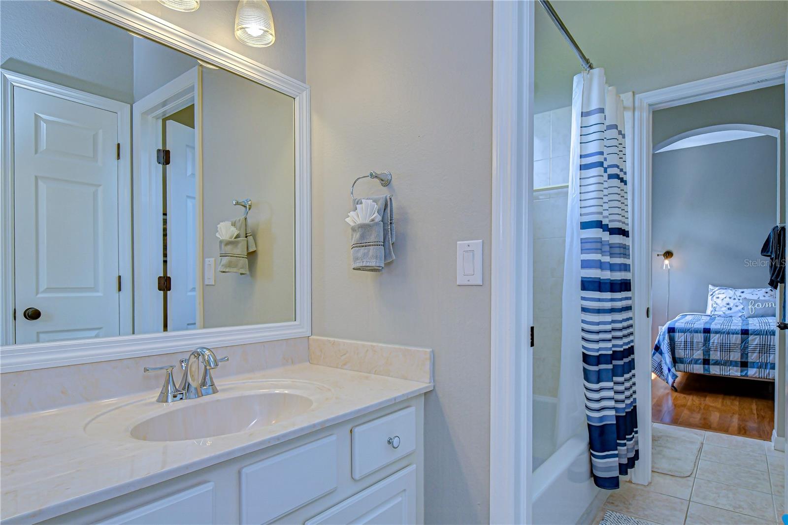 FISHHAWK RANCH PH 2 PRCL A & - Residential