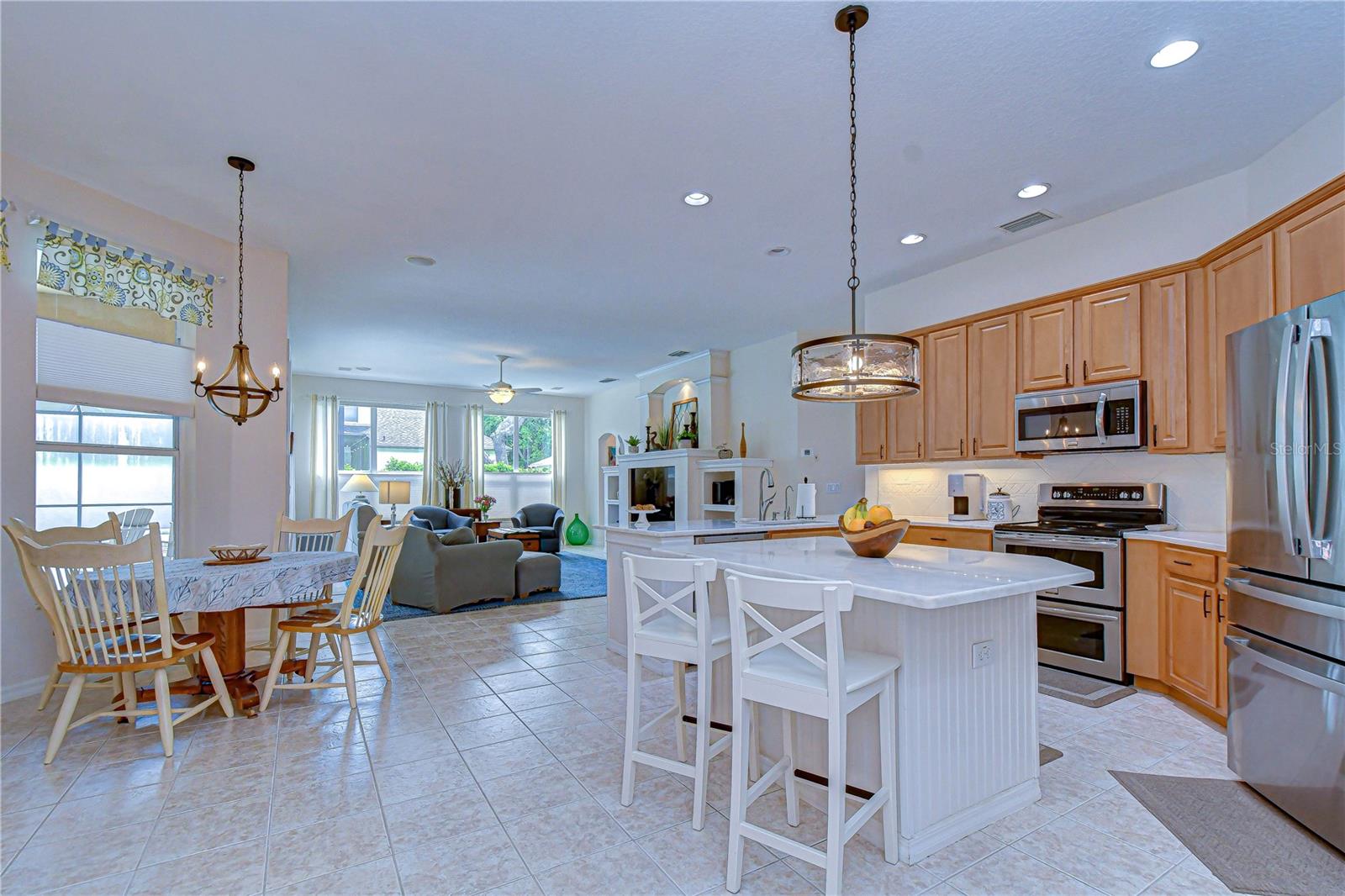 FISHHAWK RANCH PH 2 PRCL A & - Residential