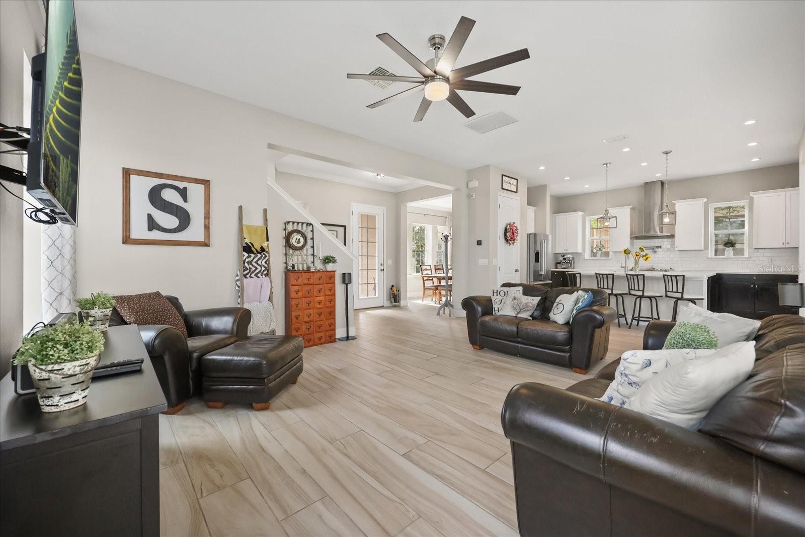 LAUREATE PARK PH 7 - Residential
