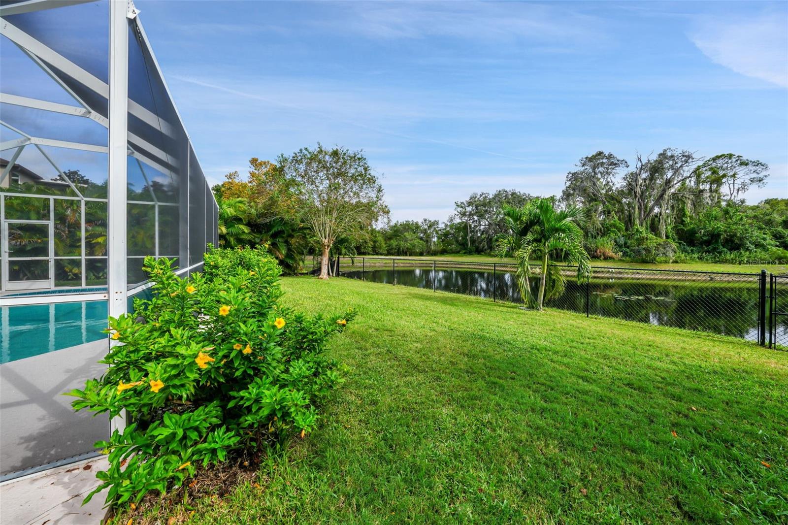 GOLFSIDE - Residential