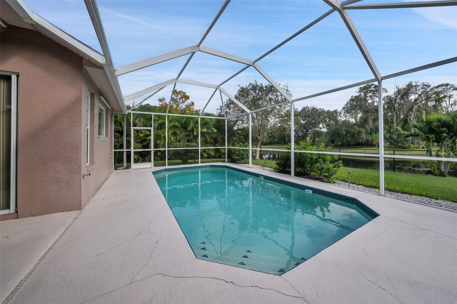 GOLFSIDE - Residential