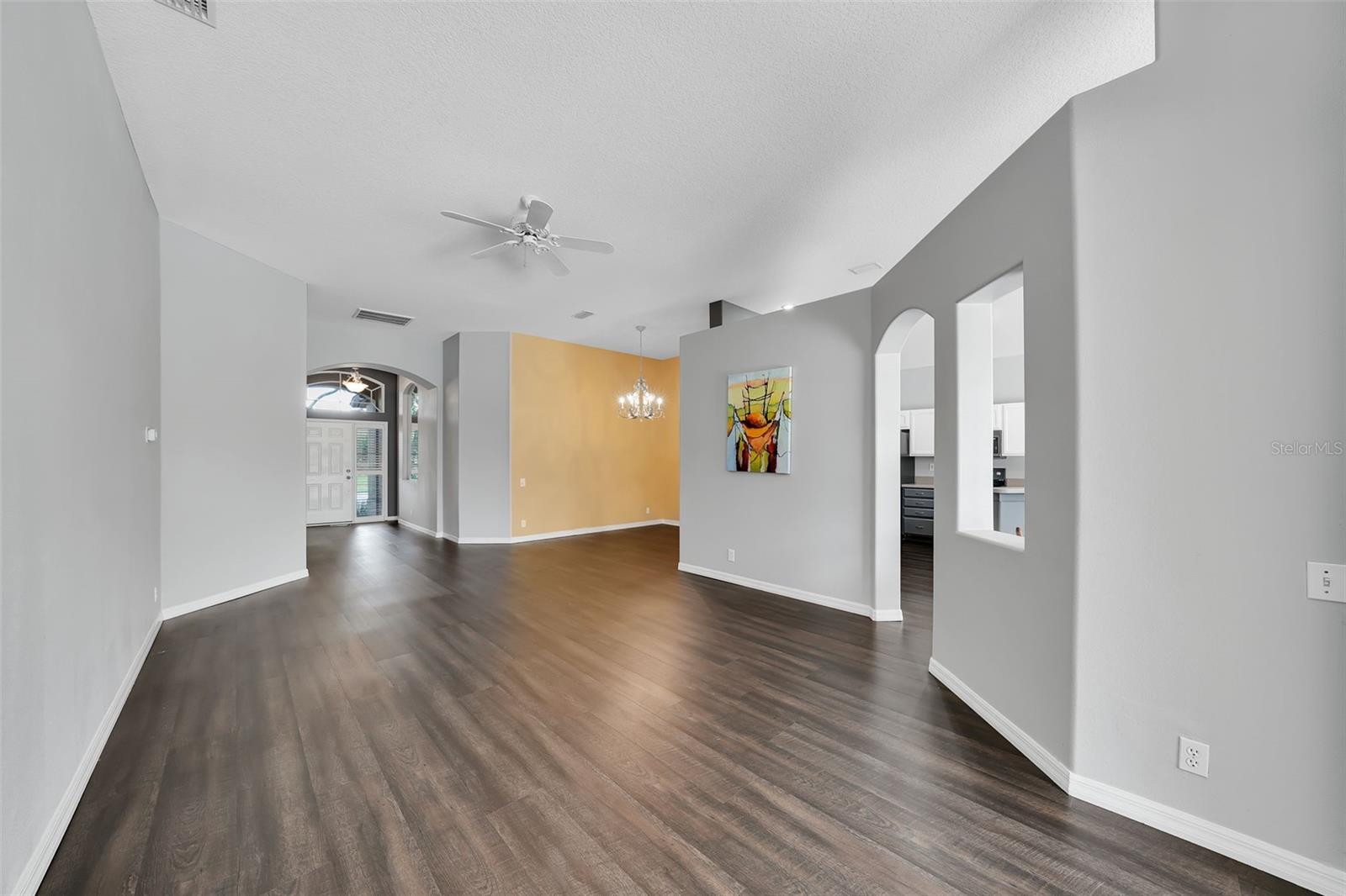 GOLFSIDE - Residential