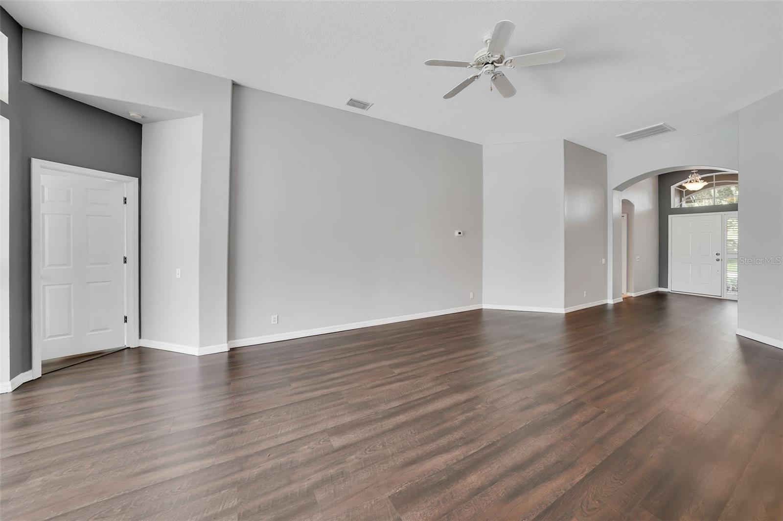 GOLFSIDE - Residential