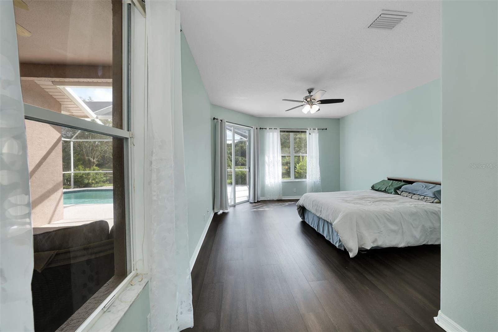 GOLFSIDE - Residential