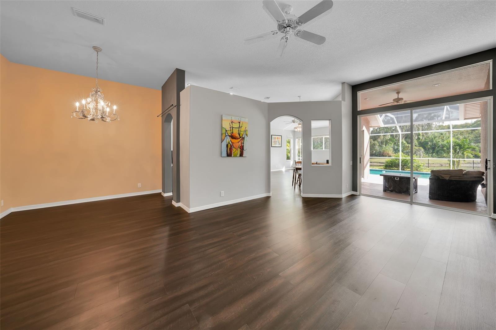 GOLFSIDE - Residential