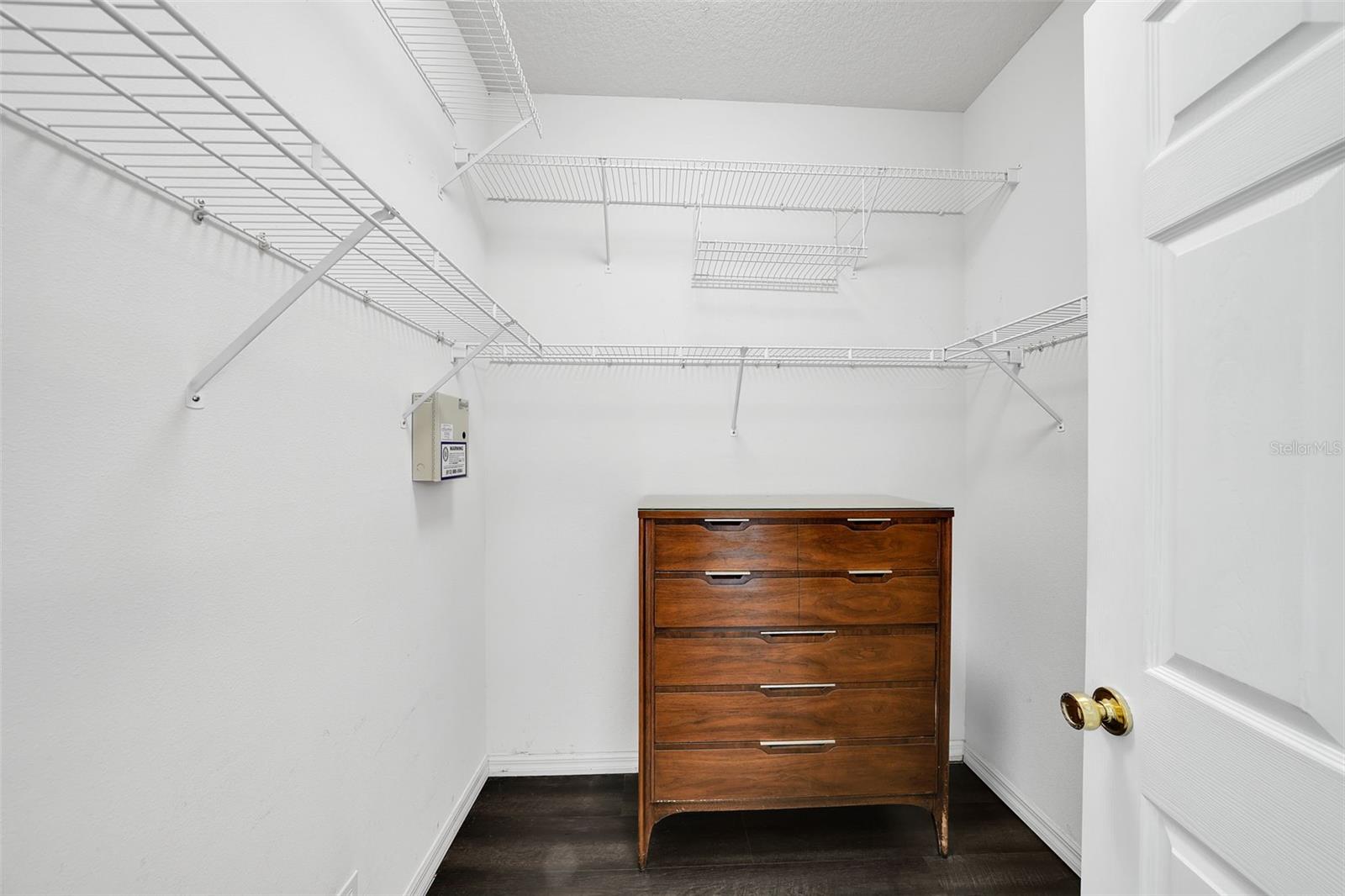 GOLFSIDE - Residential