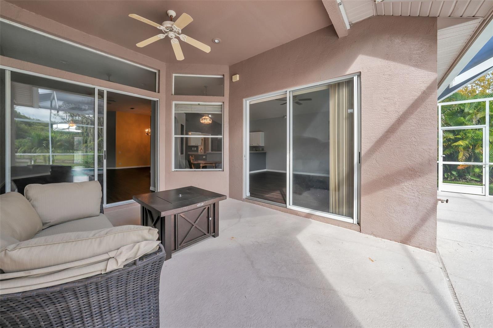 GOLFSIDE - Residential