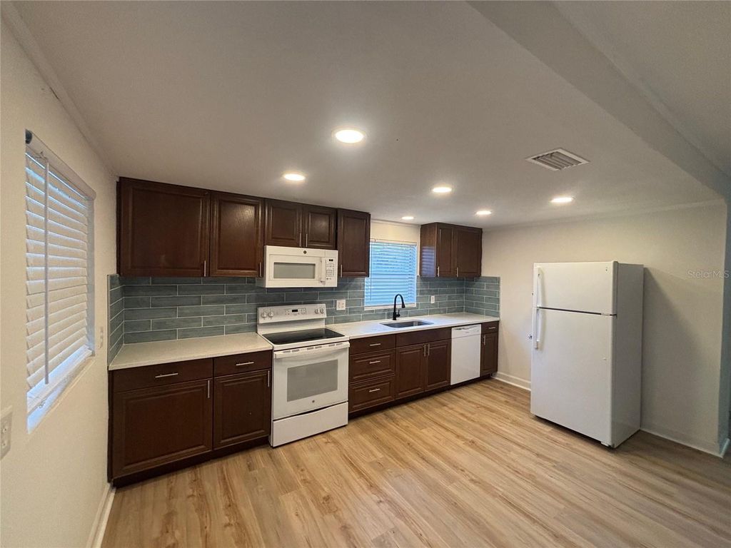 Photo of 403 Virginia Street, Frostproof, FL 33843 (MLS # A4678706)